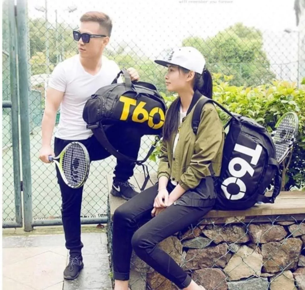 mochila multiusos color negro